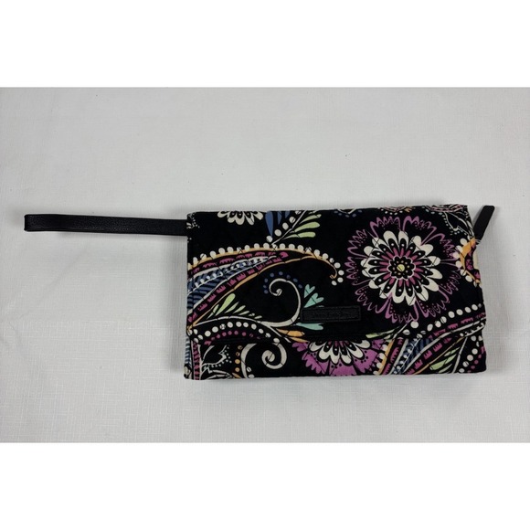 Vera Bradley Trifold Wallet Clutch Black Paisley Floral Print Wristlet Quilted - Picture 2 of 13